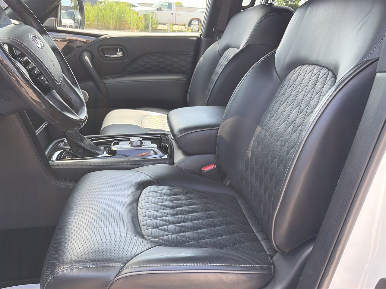 2024 Infiniti QX80 in Mississauga, Ontario