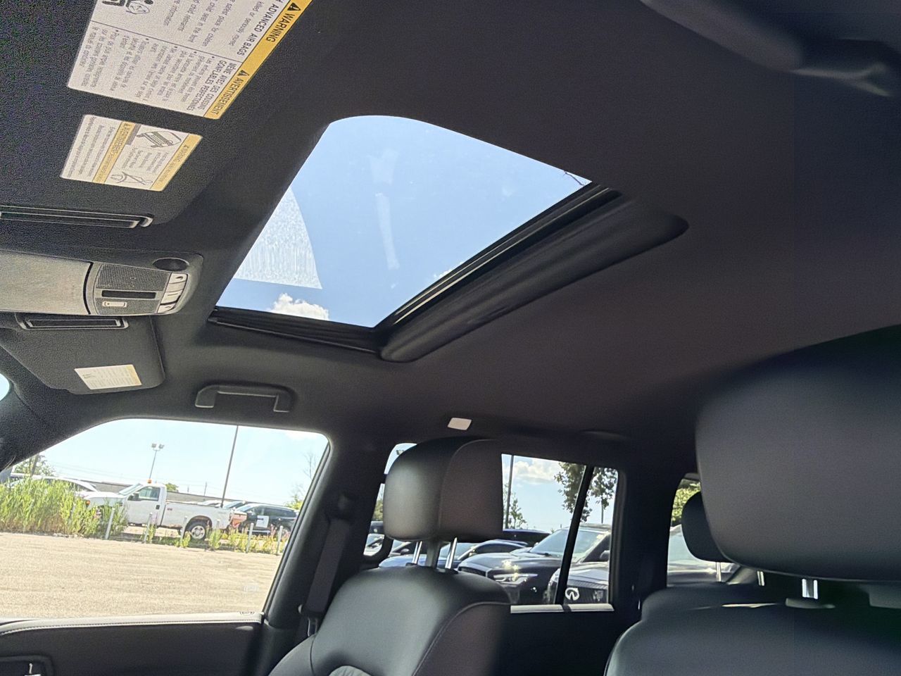 2024 Infiniti QX80 in Mississauga, Ontario