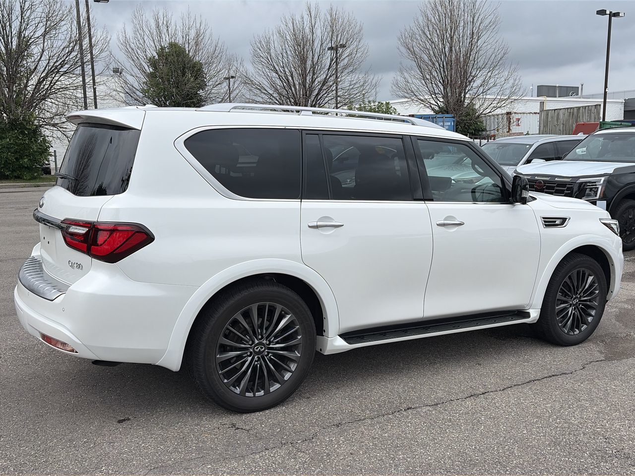2024 Infiniti QX80 in Mississauga, Ontario