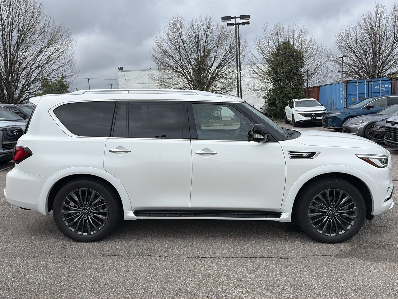 2024 Infiniti QX80 in Mississauga, Ontario