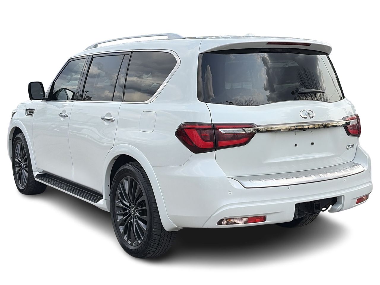 2024 Infiniti QX80 in Mississauga, Ontario