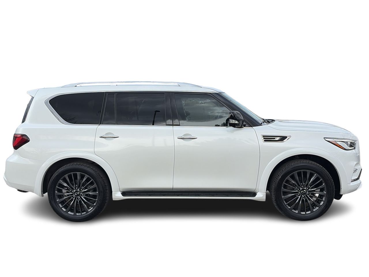 2024 Infiniti QX80 in Mississauga, Ontario