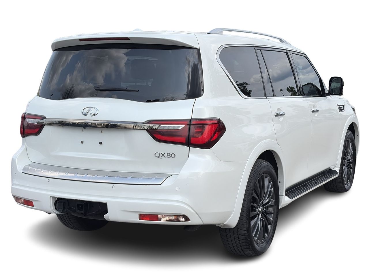 2024 Infiniti QX80 in Mississauga, Ontario