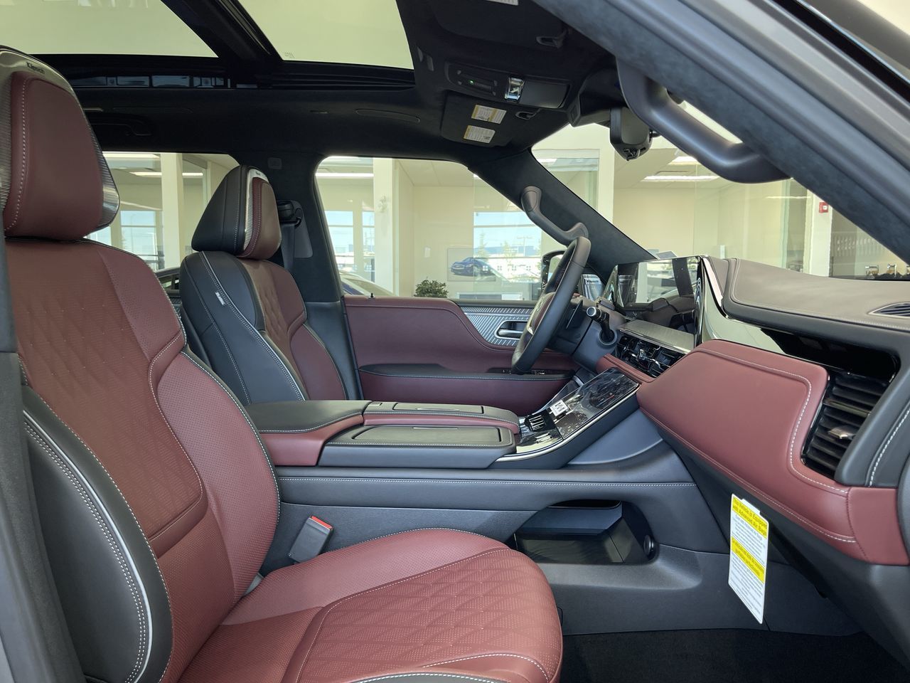 2025 Infiniti QX80 in Mississauga, Ontario