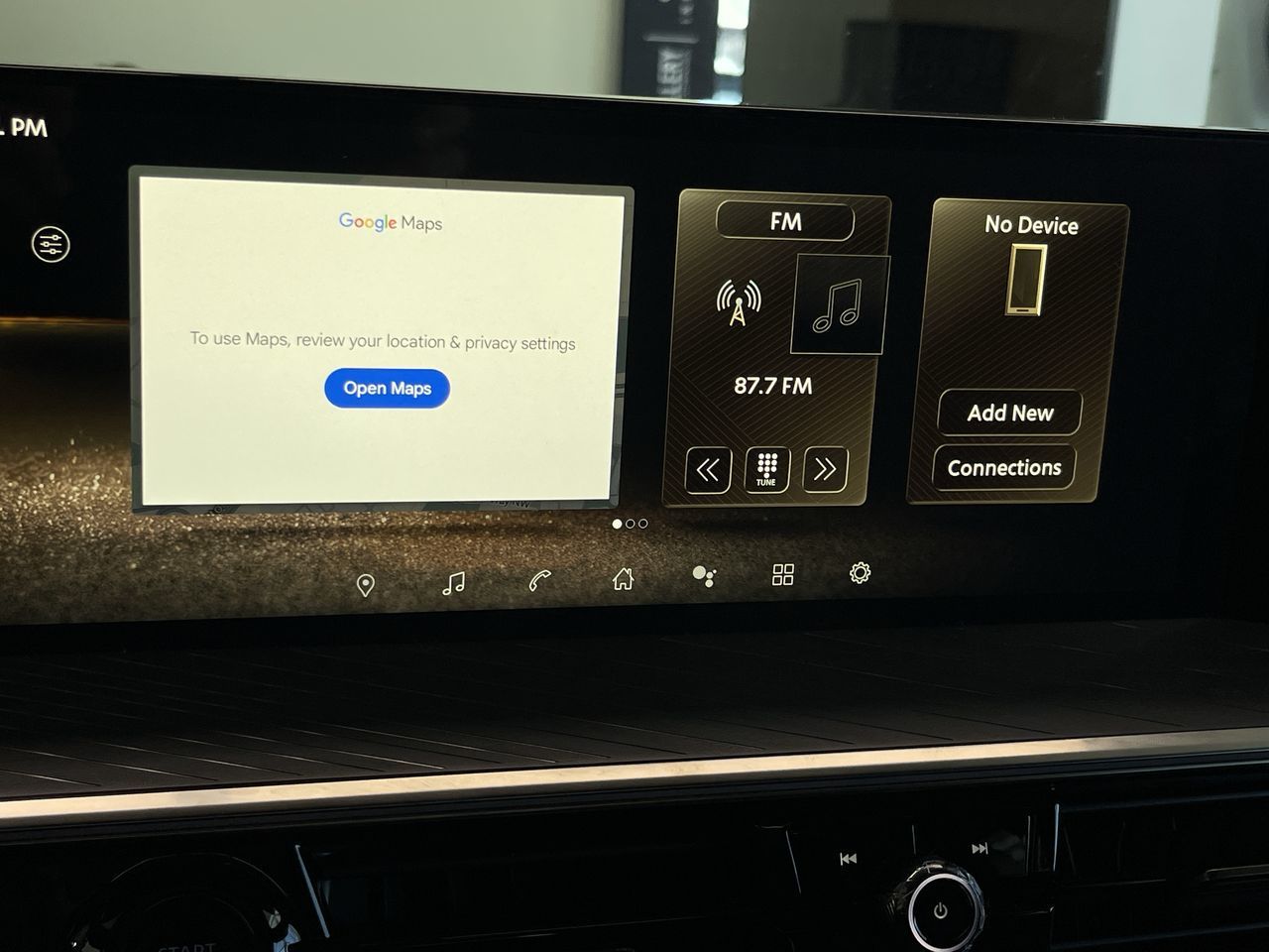 2025 Infiniti QX80 in Mississauga, Ontario