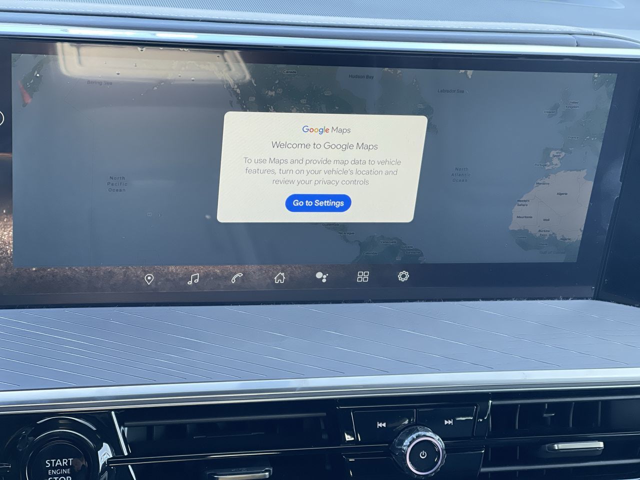 2025 Infiniti QX80 in Mississauga, Ontario
