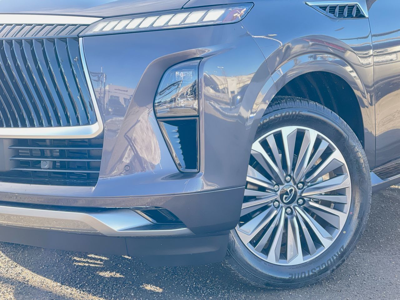 2025 Infiniti QX80 in Mississauga, Ontario