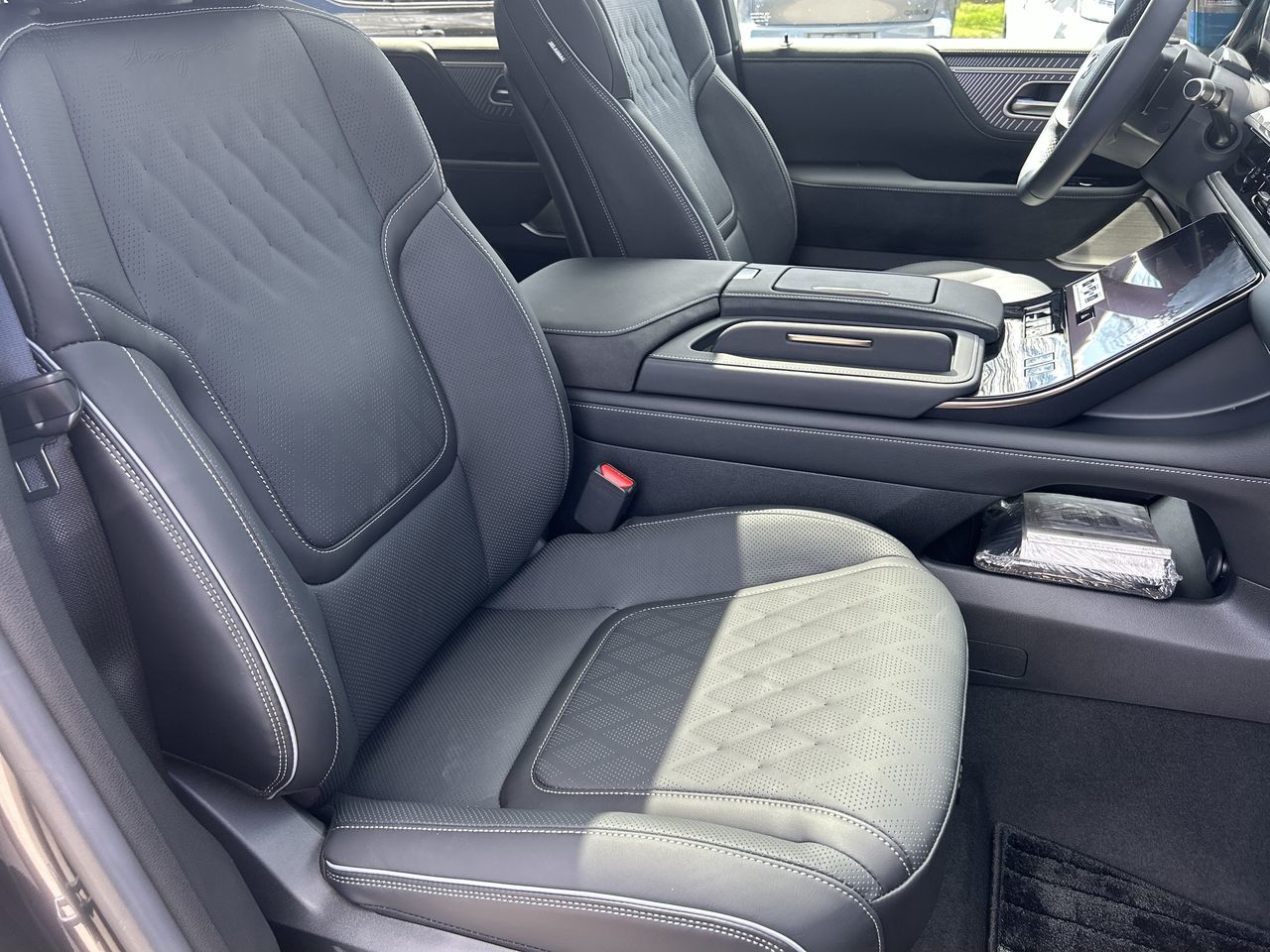 Infiniti QX80  2025 à Mississauga, Ontario