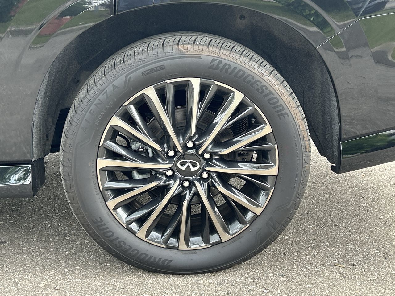Infiniti QX80  2025 à Mississauga, Ontario