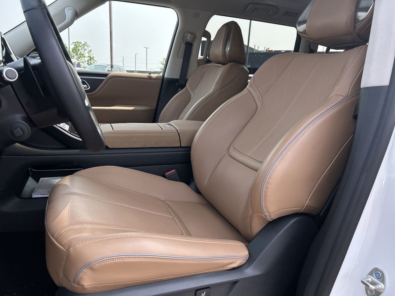 Infiniti QX80  2025 à Mississauga, Ontario