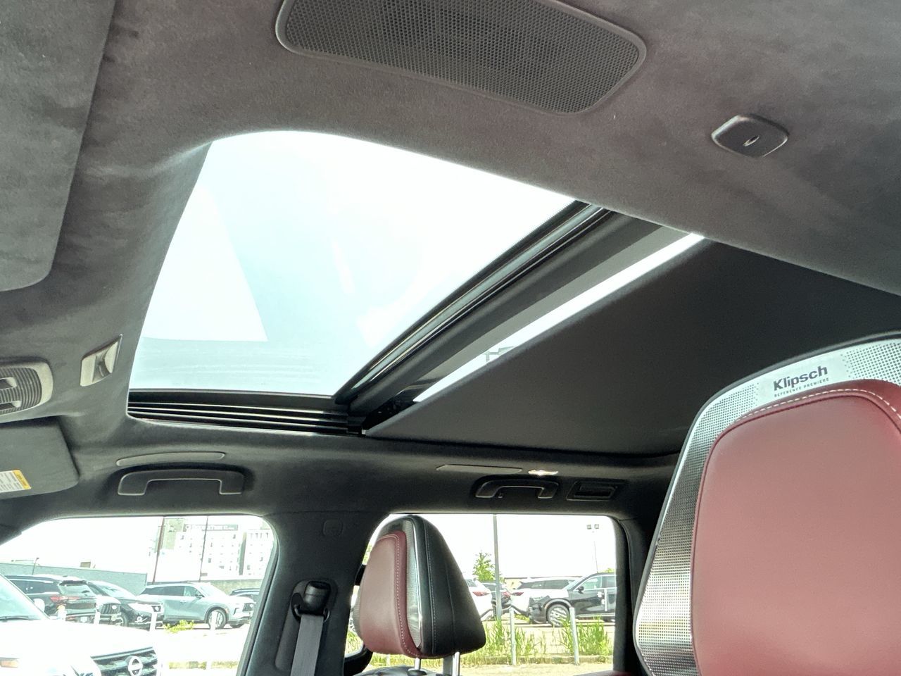 2025 Infiniti QX80 in Mississauga, Ontario