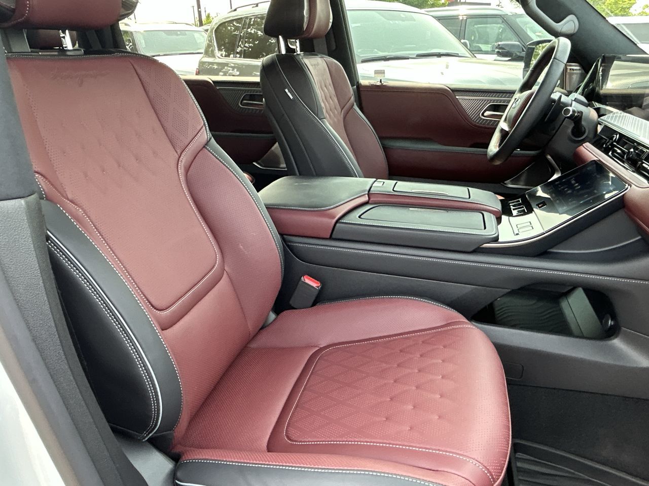 2025 Infiniti QX80 in Mississauga, Ontario