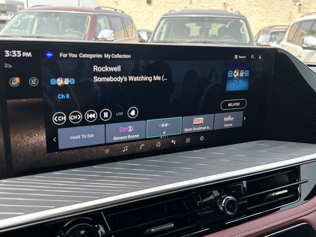 2025 Infiniti QX80 in Mississauga, Ontario
