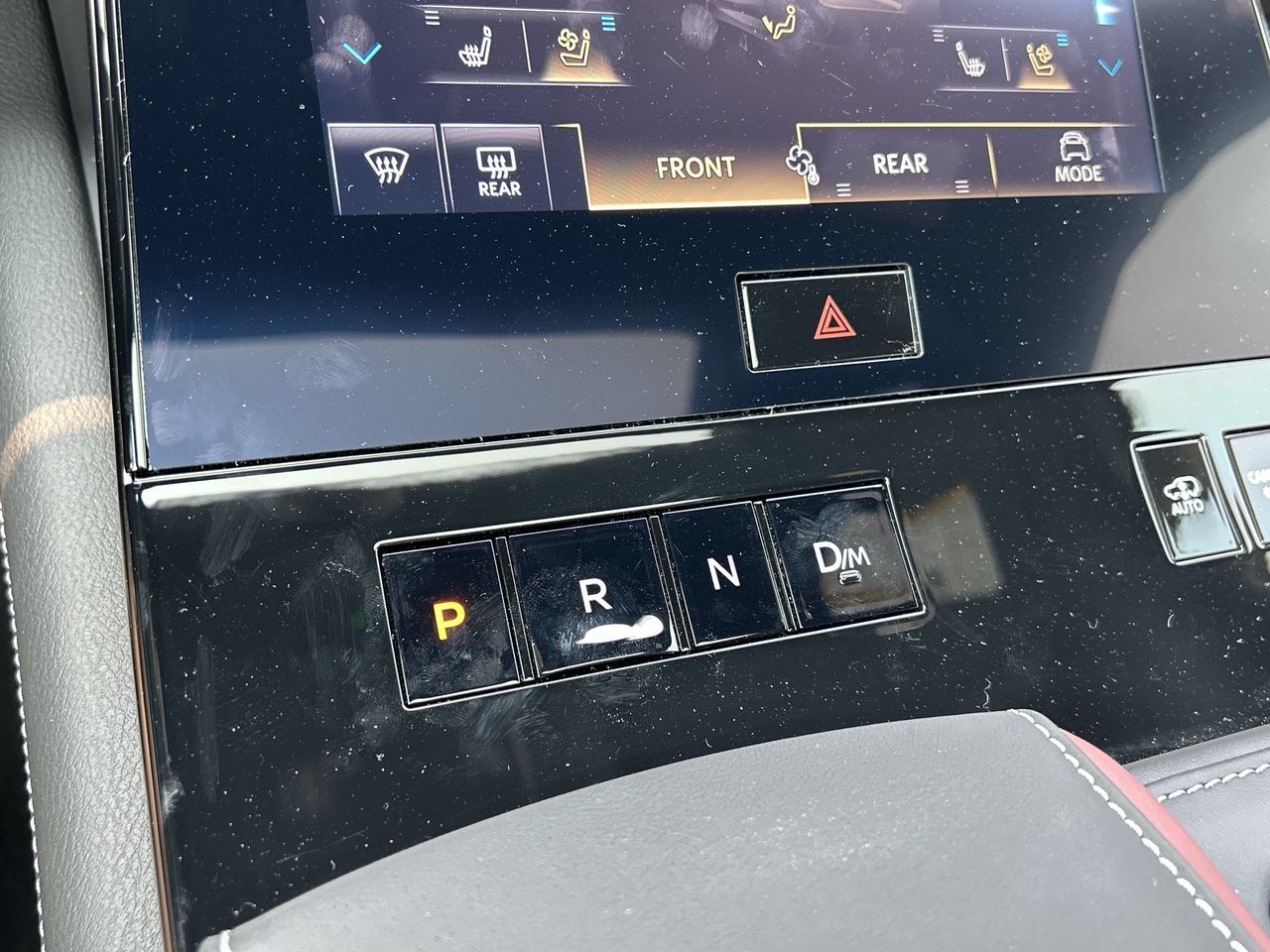 2025 Infiniti QX80 in Mississauga, Ontario