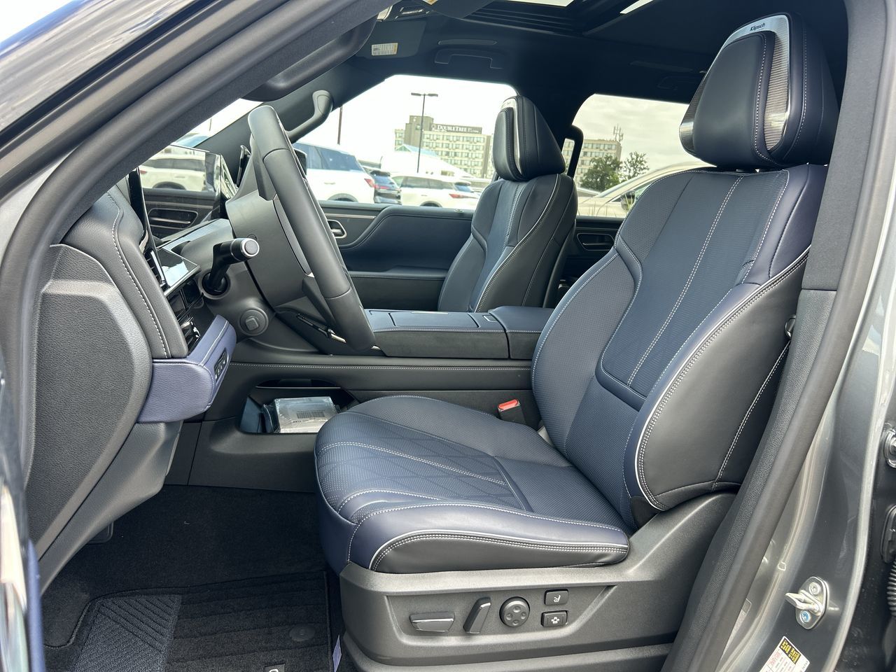 Infiniti QX80  2026 à Mississauga, Ontario