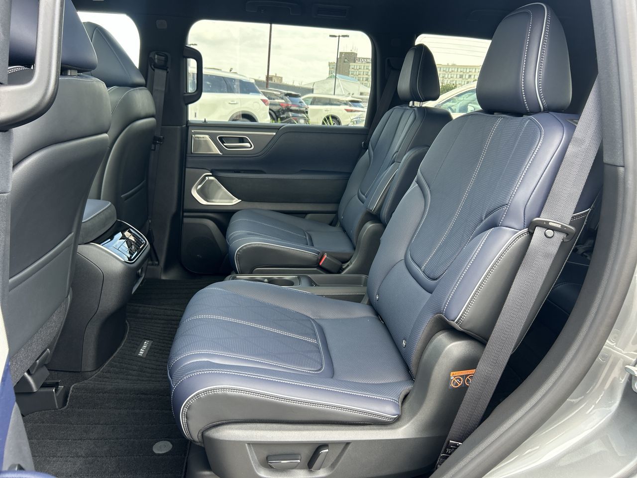 Infiniti QX80  2026 à Mississauga, Ontario