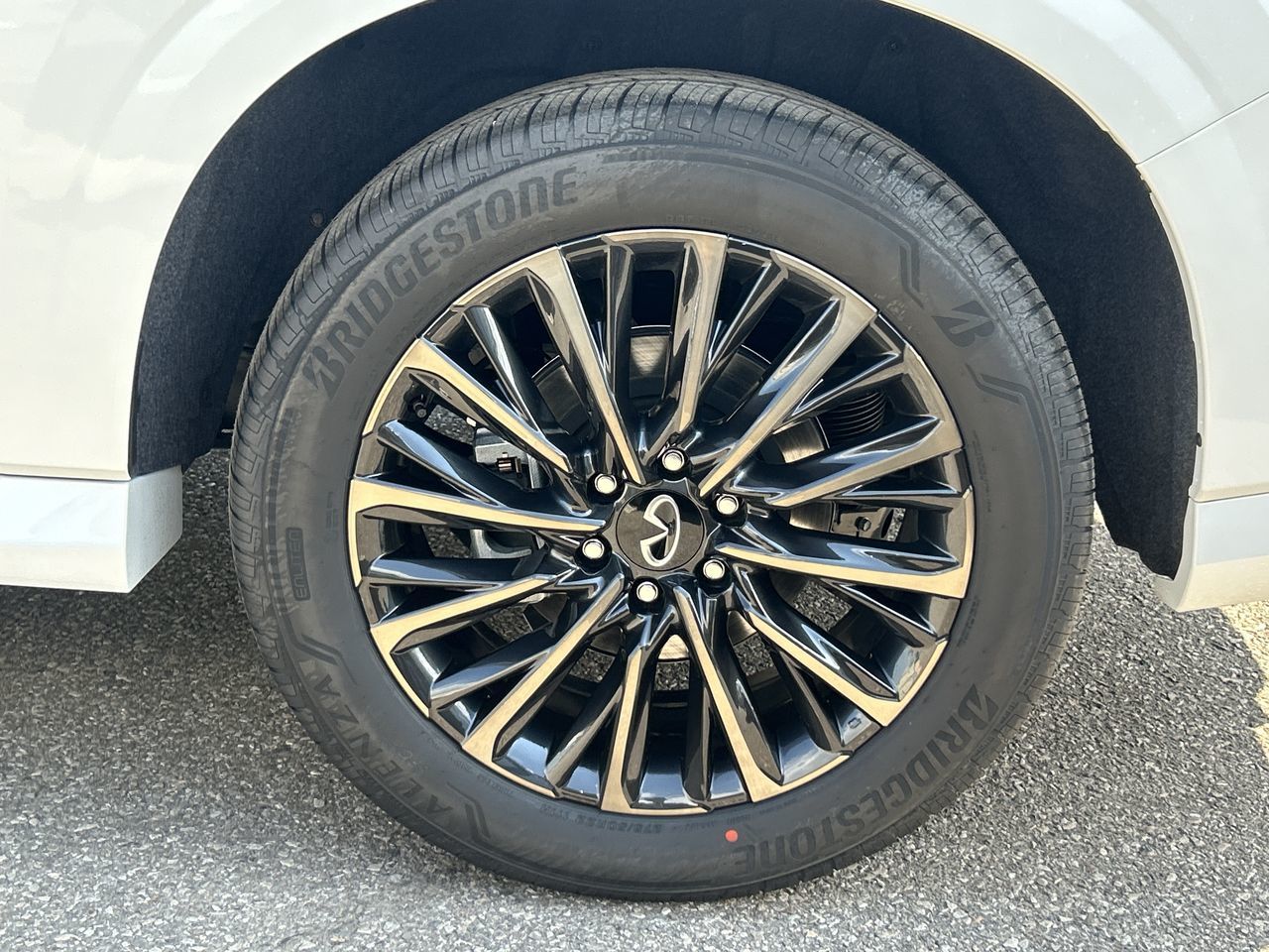 Infiniti QX80  2026 à Mississauga, Ontario