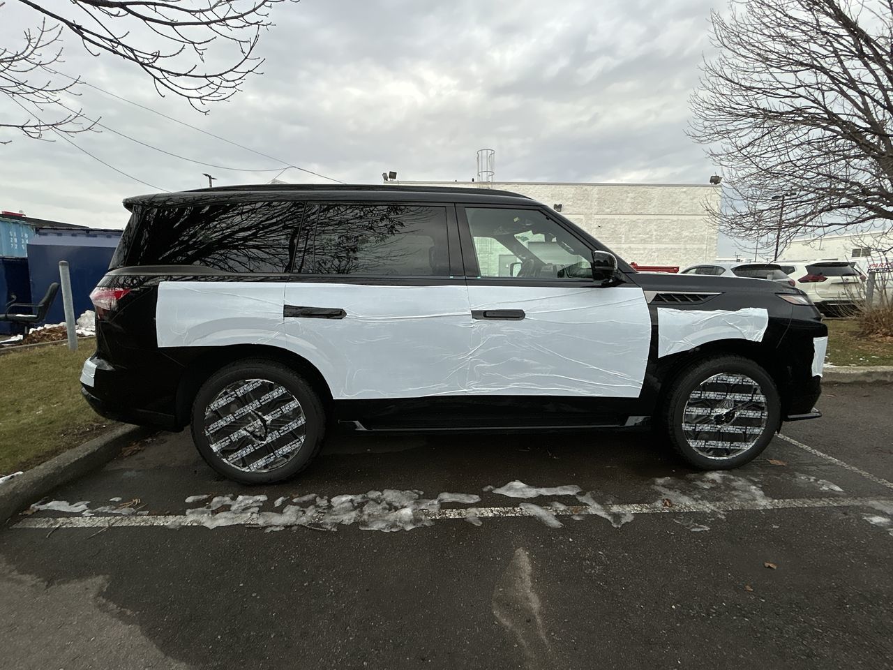 2026 Infiniti QX80 in Mississauga, Ontario