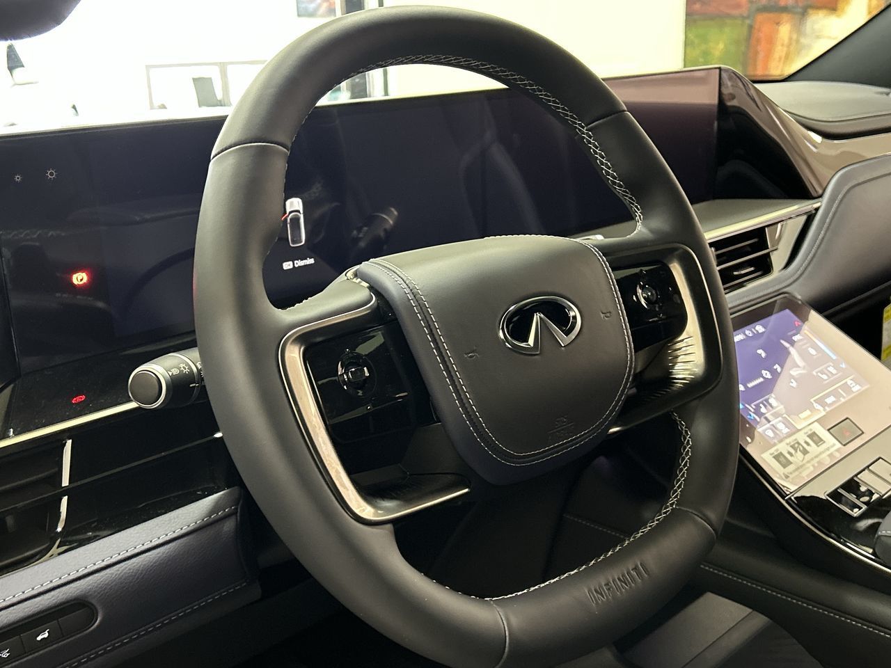 2026 Infiniti QX80 in Mississauga, Ontario