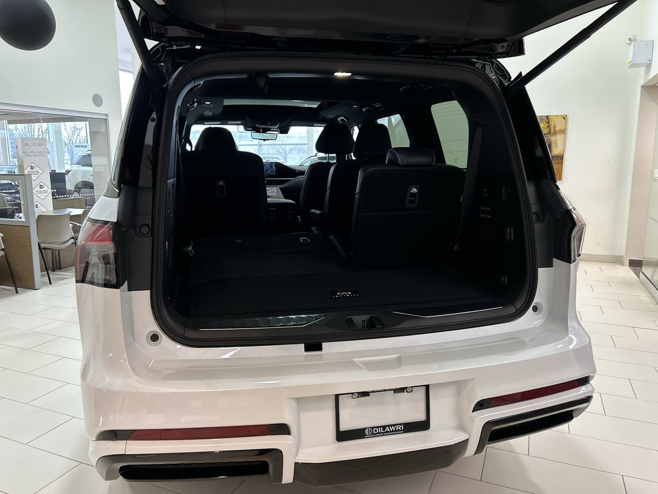 2026 Infiniti QX80 in Mississauga, Ontario