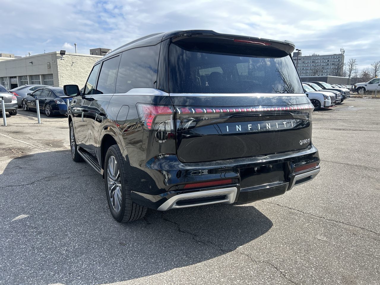 Infiniti QX80  2026 à Mississauga, Ontario