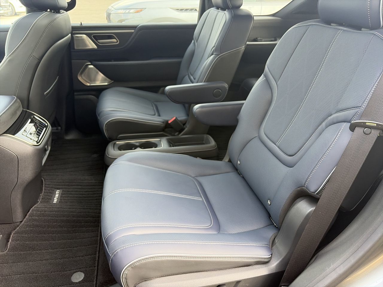 2026 Infiniti QX80 in Mississauga, Ontario