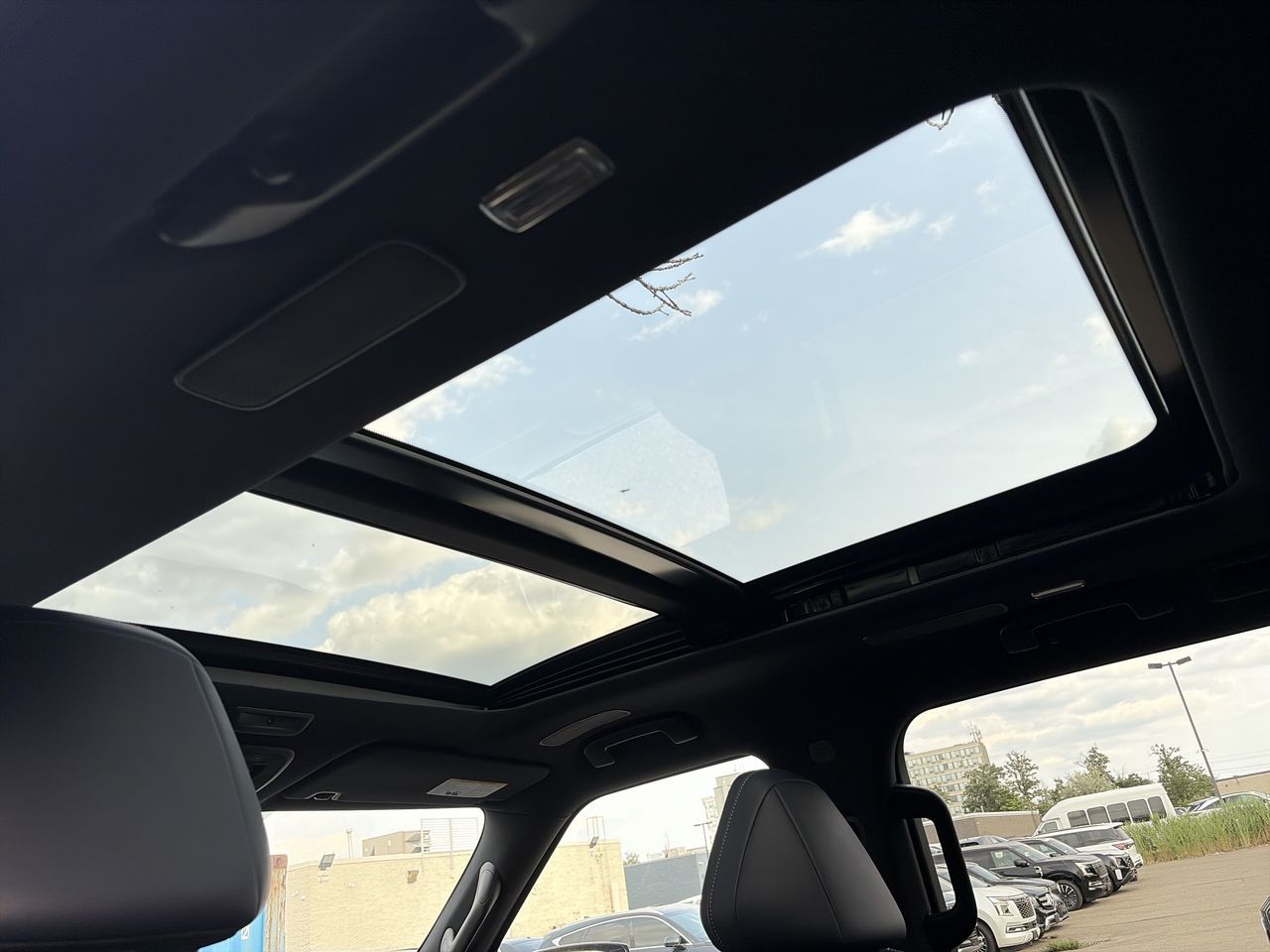 2026 Infiniti QX80 in Mississauga, Ontario