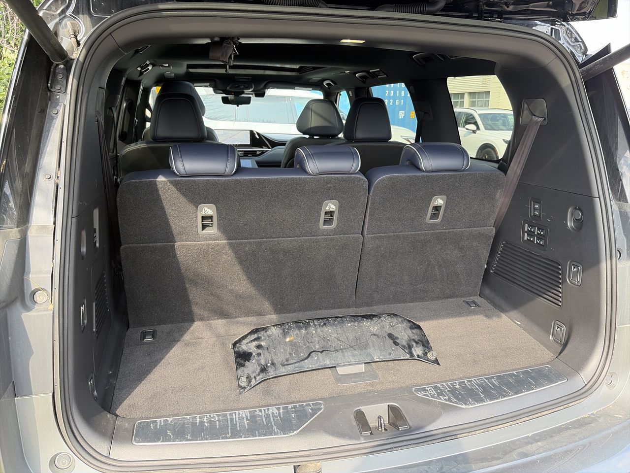 2026 Infiniti QX80 in Mississauga, Ontario