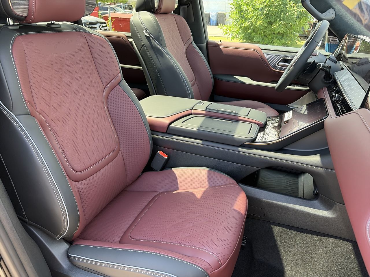 2027 Infiniti QX80