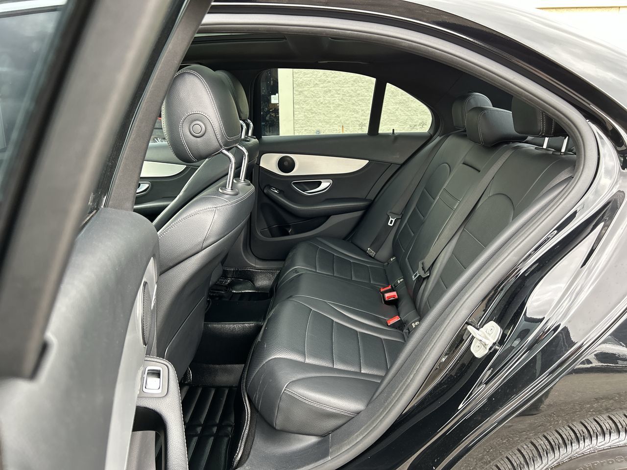 2016 Mercedes-Benz C300