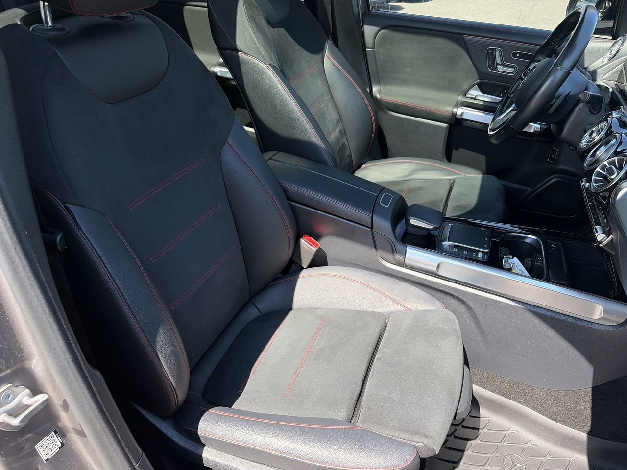 2021 Mercedes-Benz GLB250