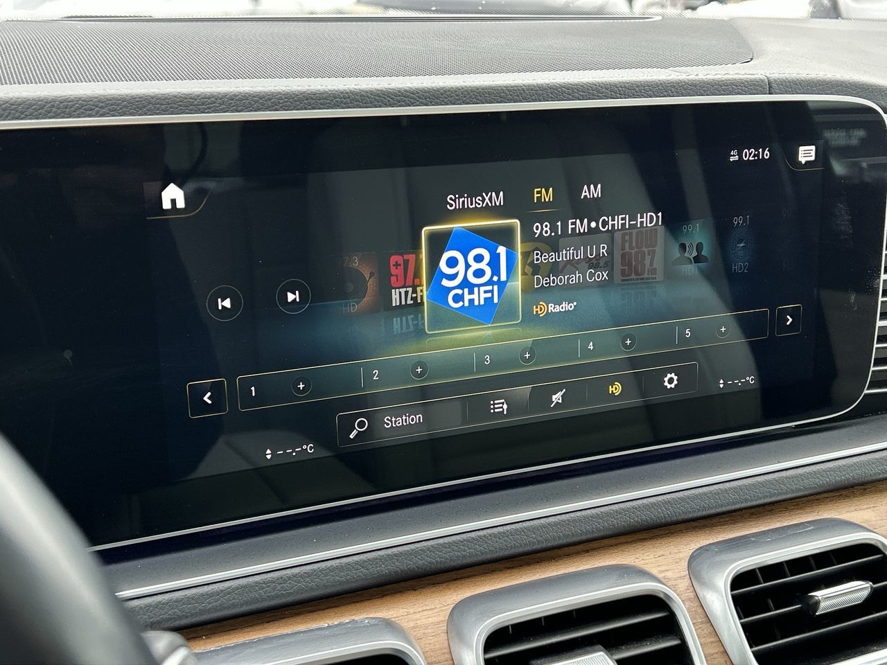 2022 Mercedes-Benz GLE450 in Mississauga, Ontario