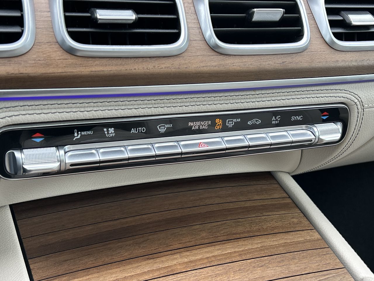 2022 Mercedes-Benz GLE450 in Mississauga, Ontario