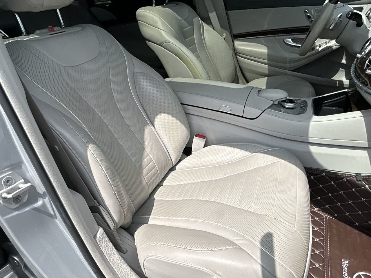 Mercedes-Benz S550  2014 à Mississauga, Ontario