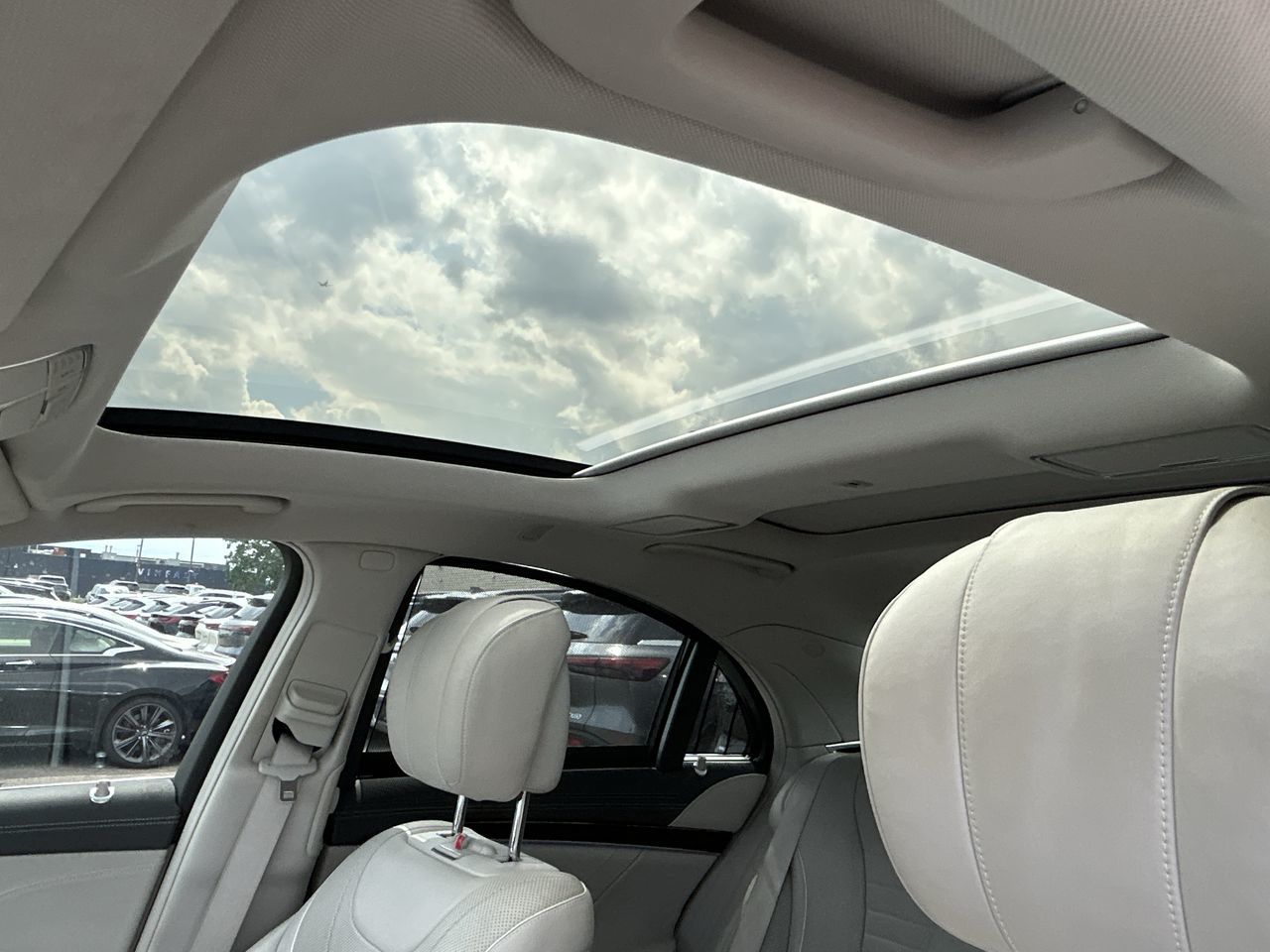 Mercedes-Benz S550  2014 à Mississauga, Ontario
