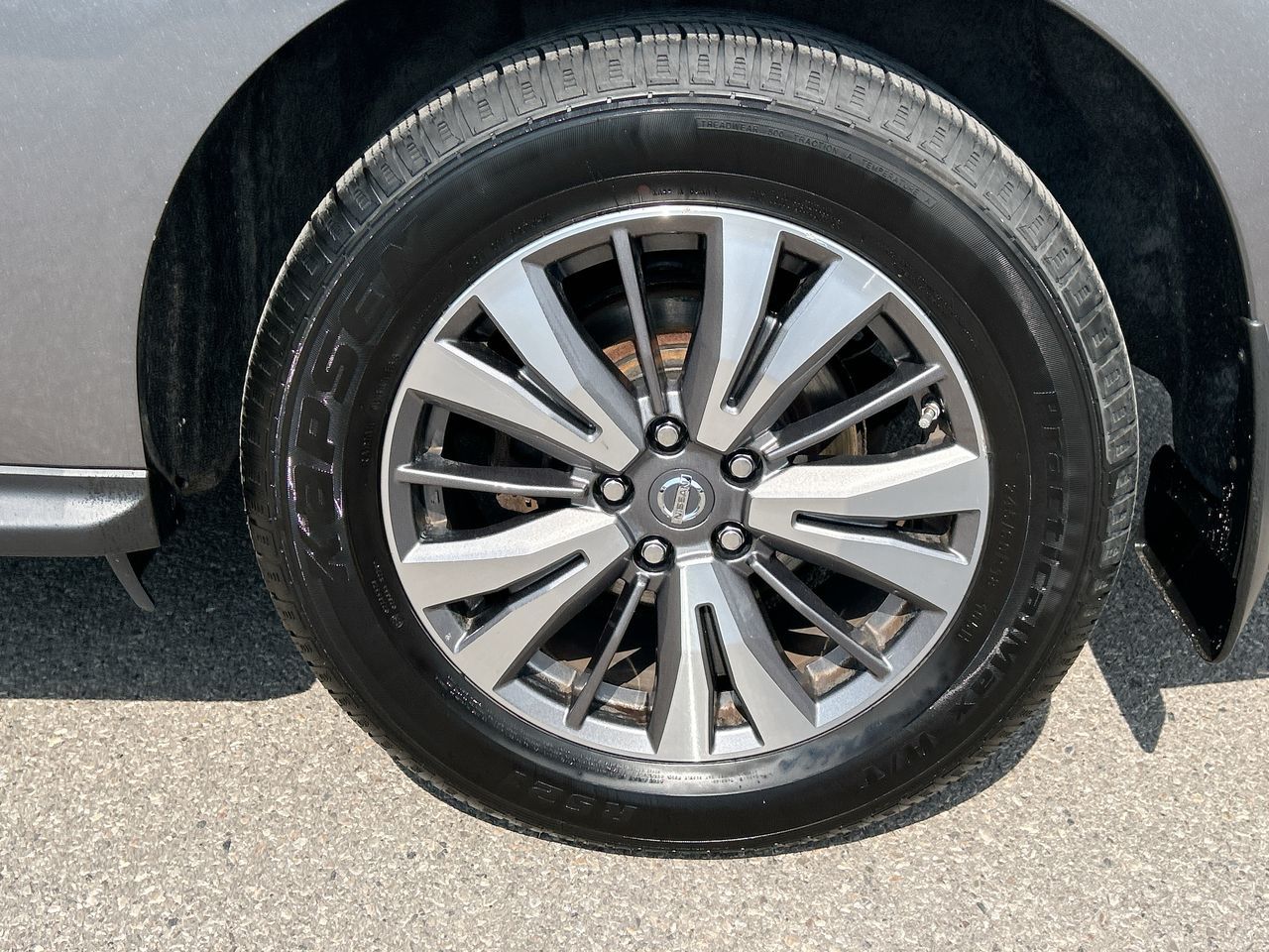 2018 Nissan Pathfinder in Mississauga, Ontario