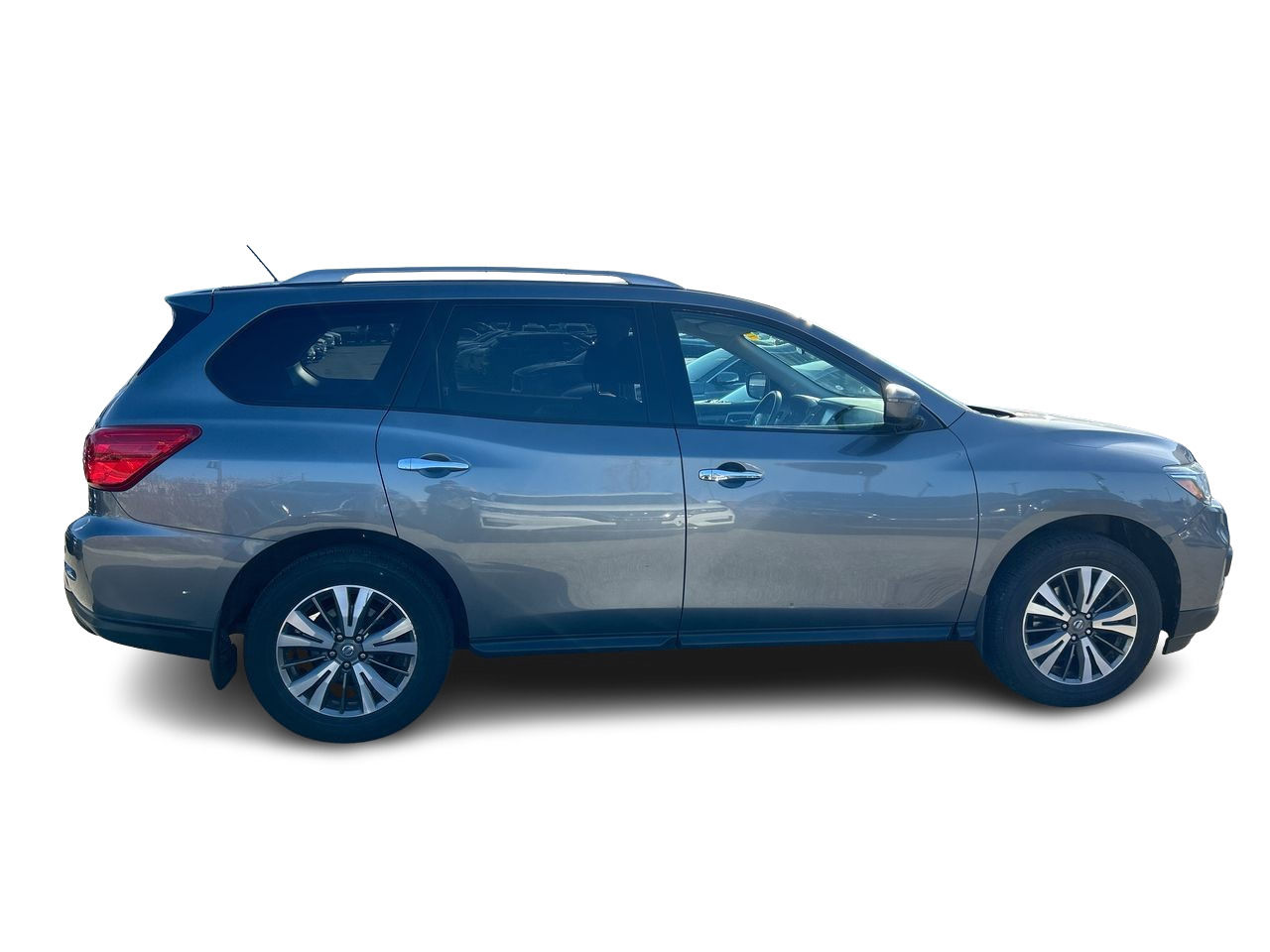 2018 Nissan Pathfinder in Mississauga, Ontario