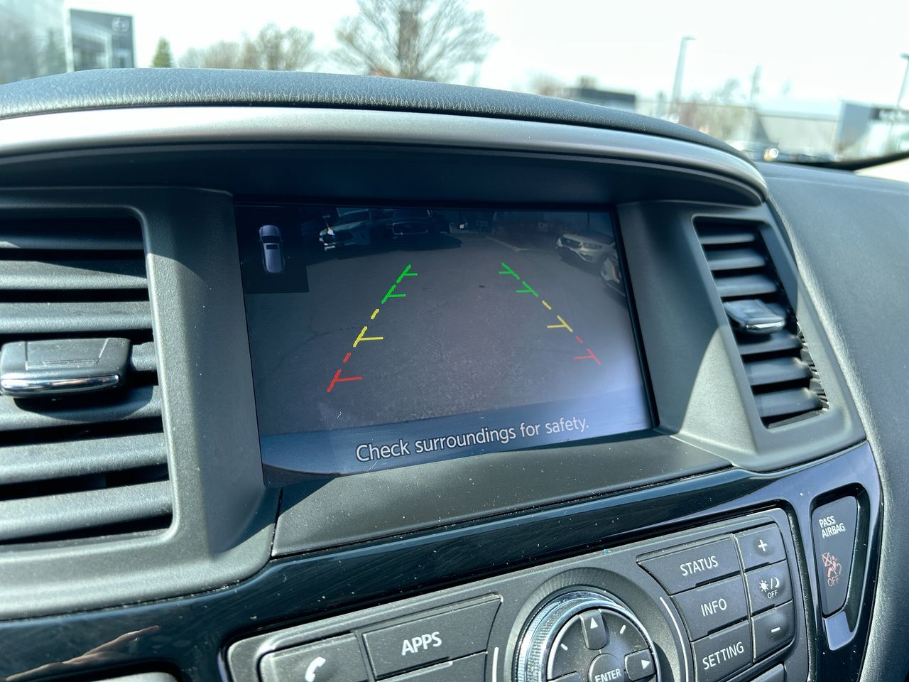 2018 Nissan Pathfinder in Mississauga, Ontario
