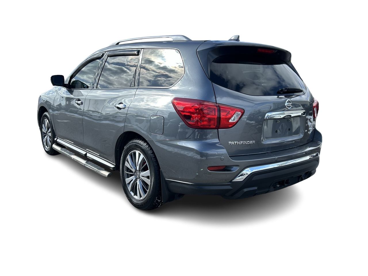 2020 Nissan Pathfinder in Mississauga, Ontario