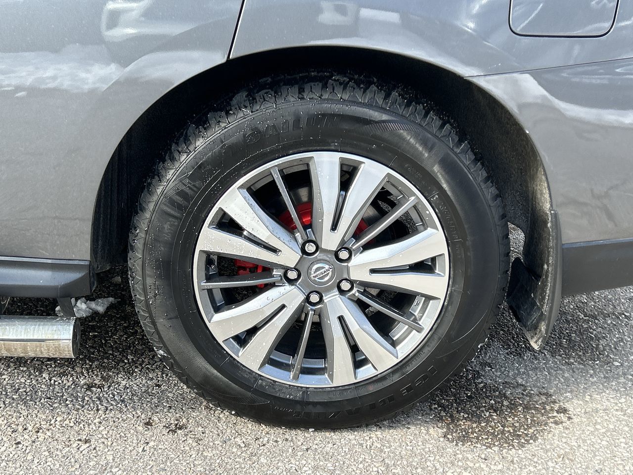 2020 Nissan Pathfinder in Mississauga, Ontario