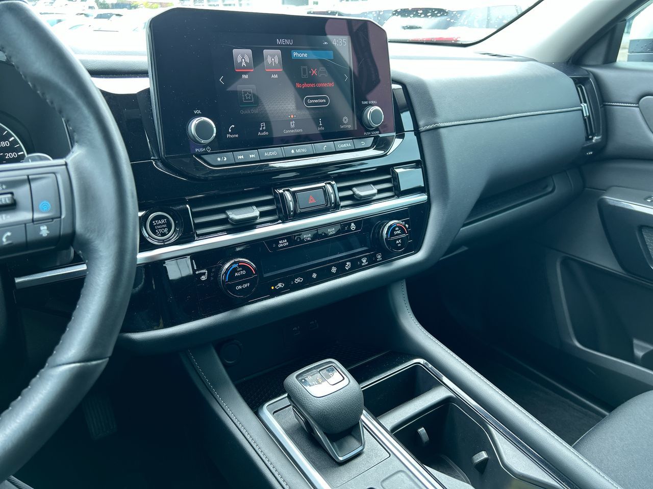 2024 Nissan Pathfinder in Mississauga, Ontario
