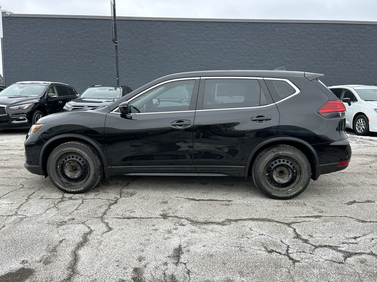 2017 Nissan Rogue in Mississauga, Ontario