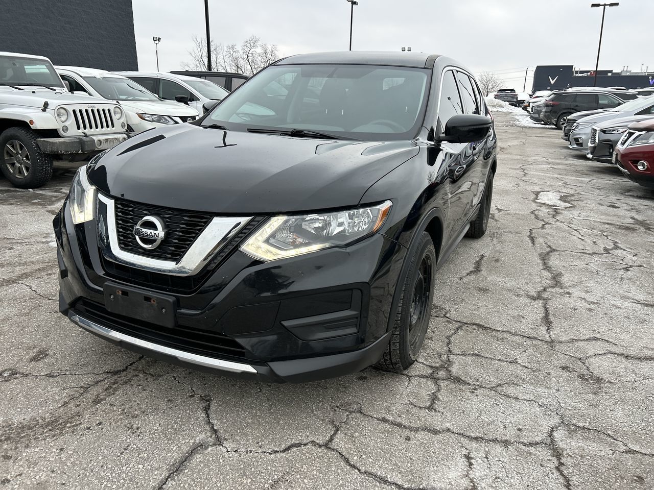 2017 Nissan Rogue in Mississauga, Ontario