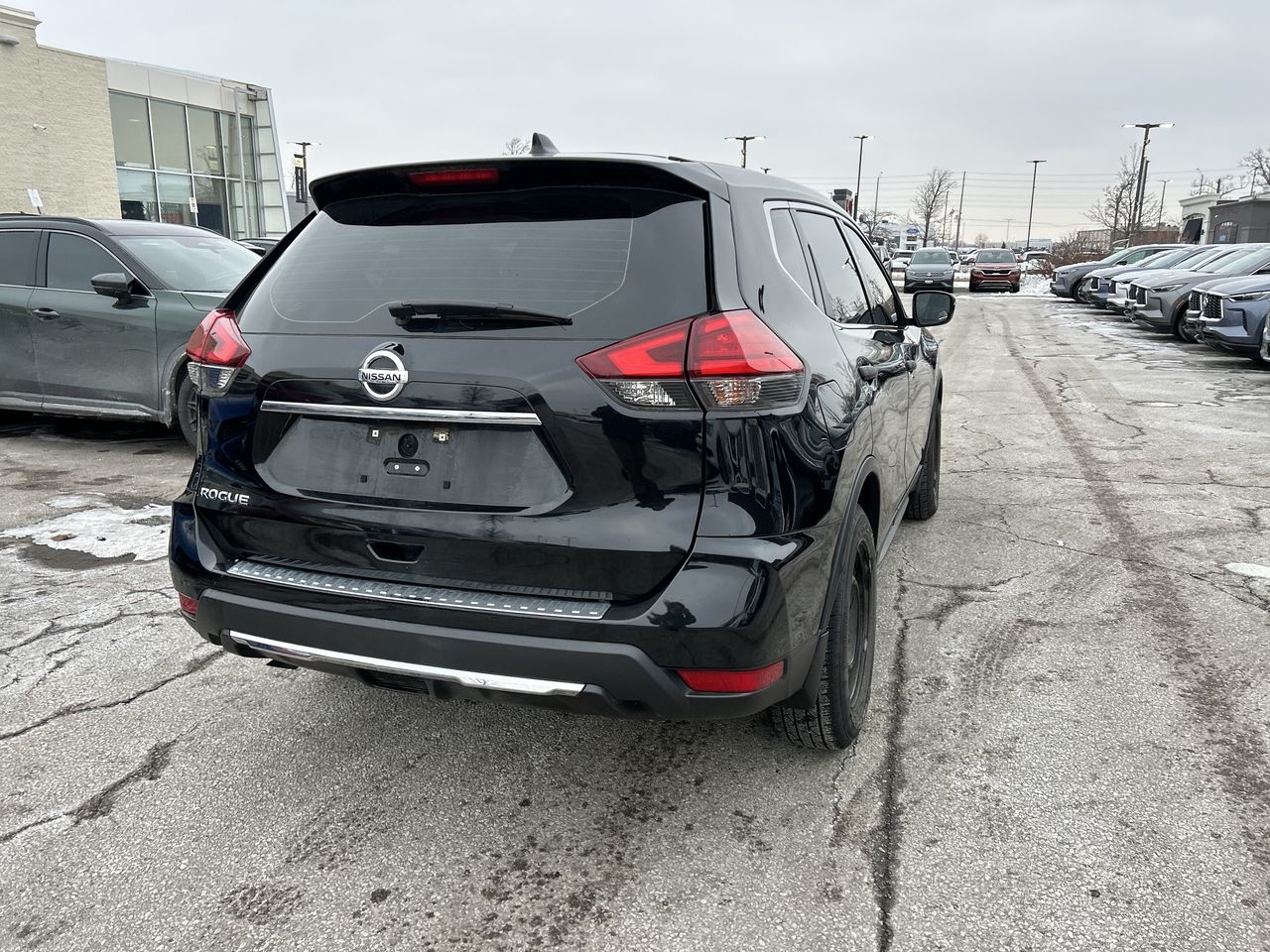 2017 Nissan Rogue in Mississauga, Ontario