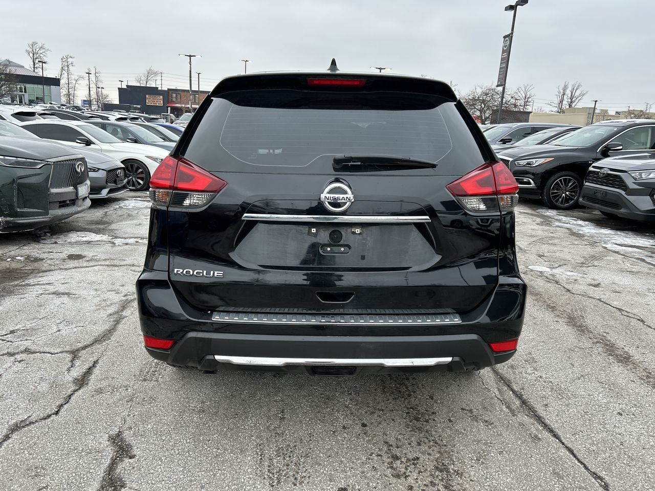 2017 Nissan Rogue in Mississauga, Ontario