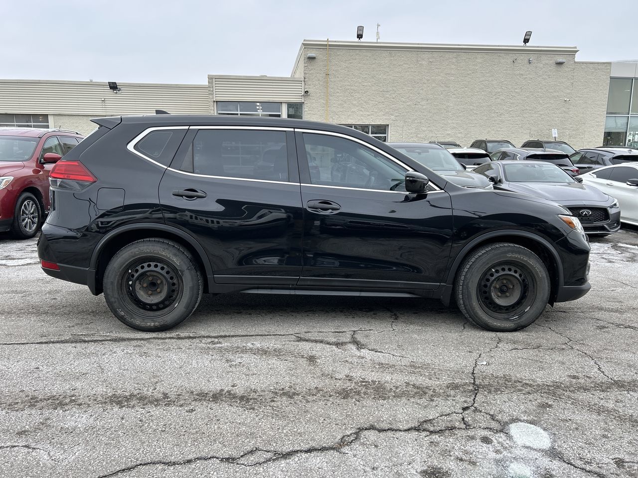 2017 Nissan Rogue in Mississauga, Ontario
