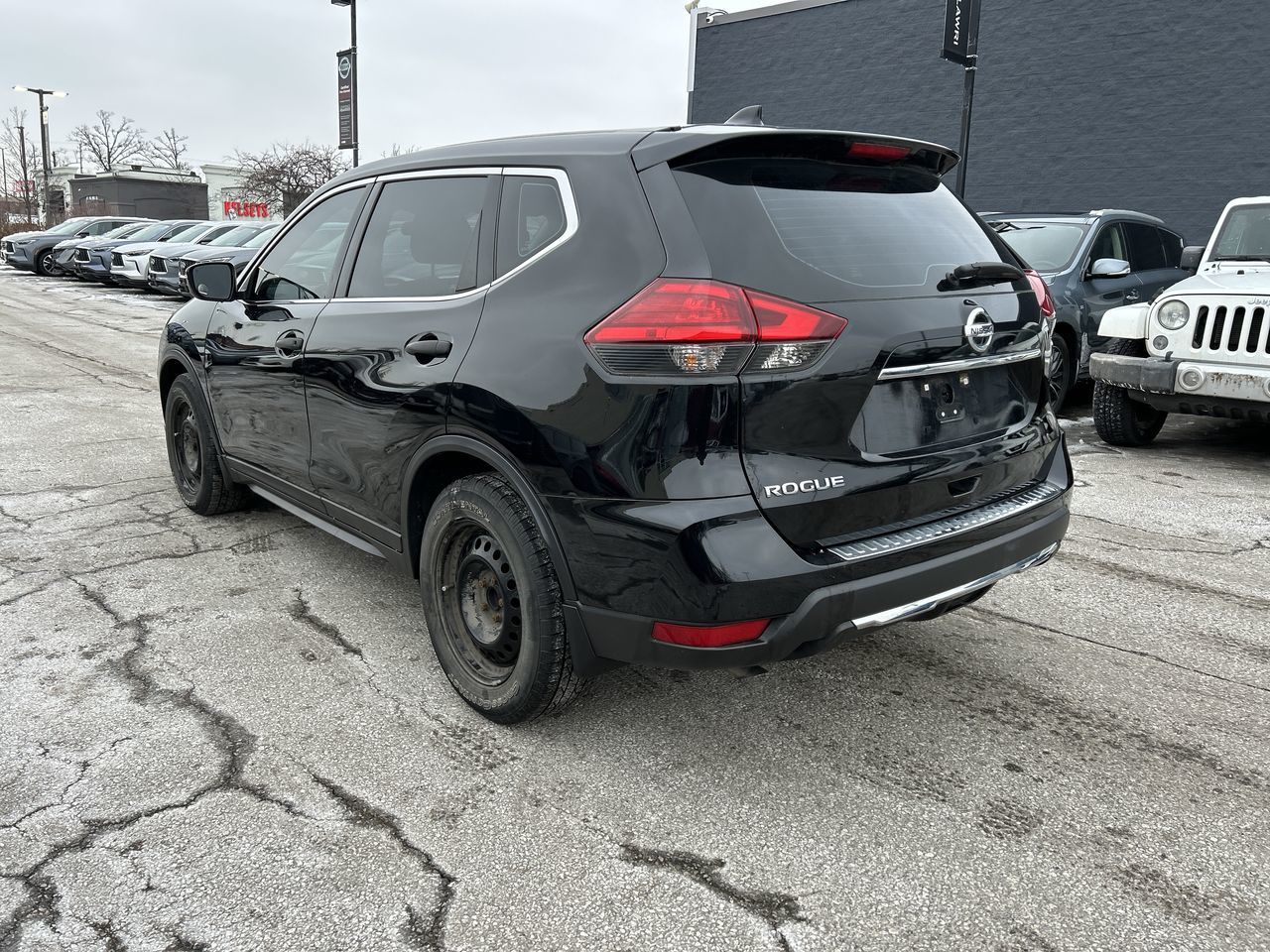 2017 Nissan Rogue in Mississauga, Ontario