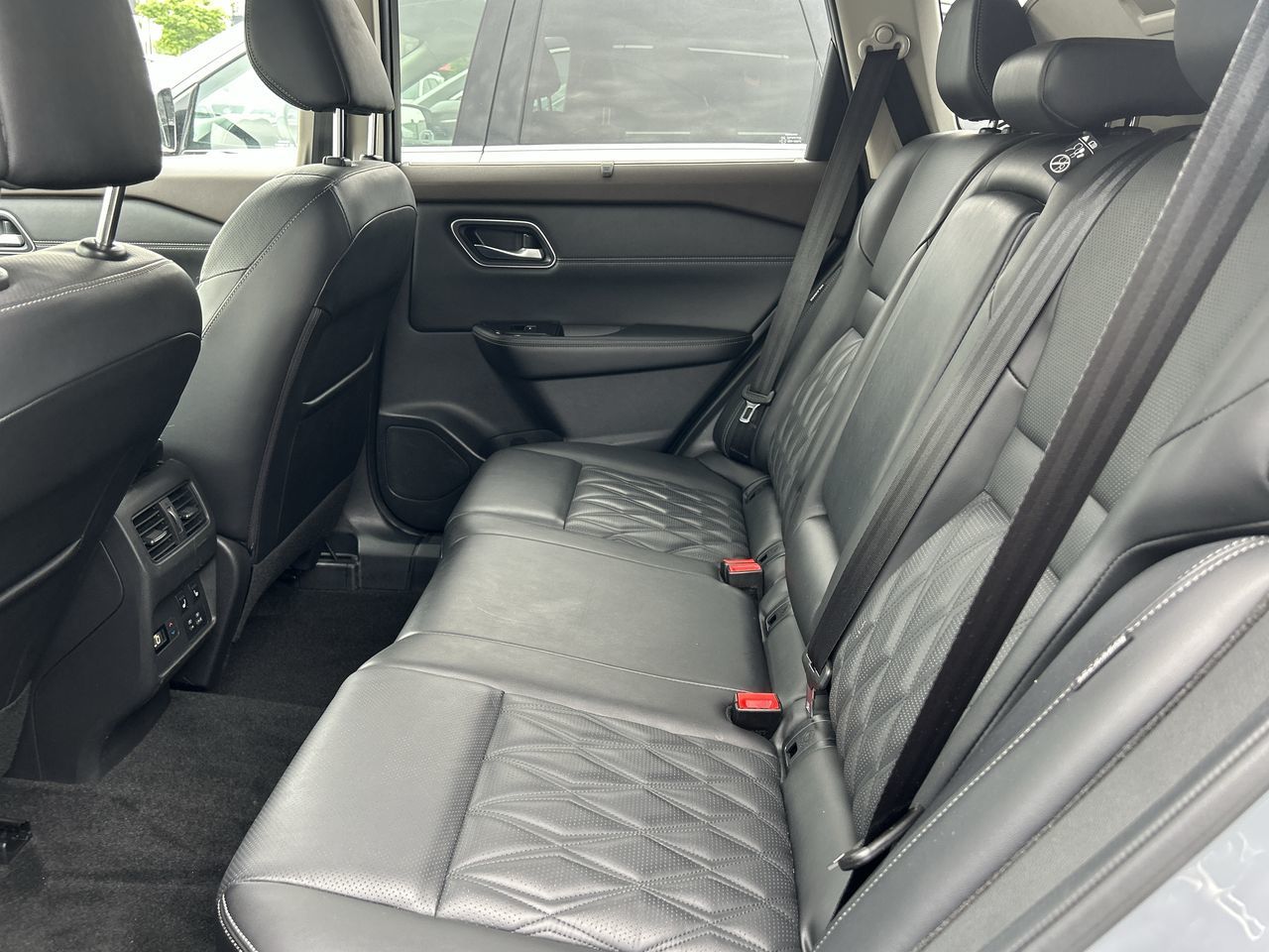 2021 Nissan Rogue in Mississauga, Ontario
