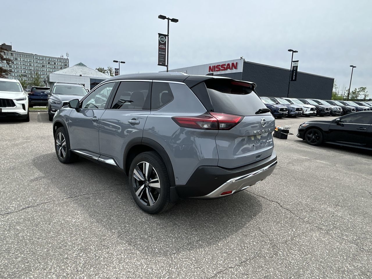 2021 Nissan Rogue in Mississauga, Ontario