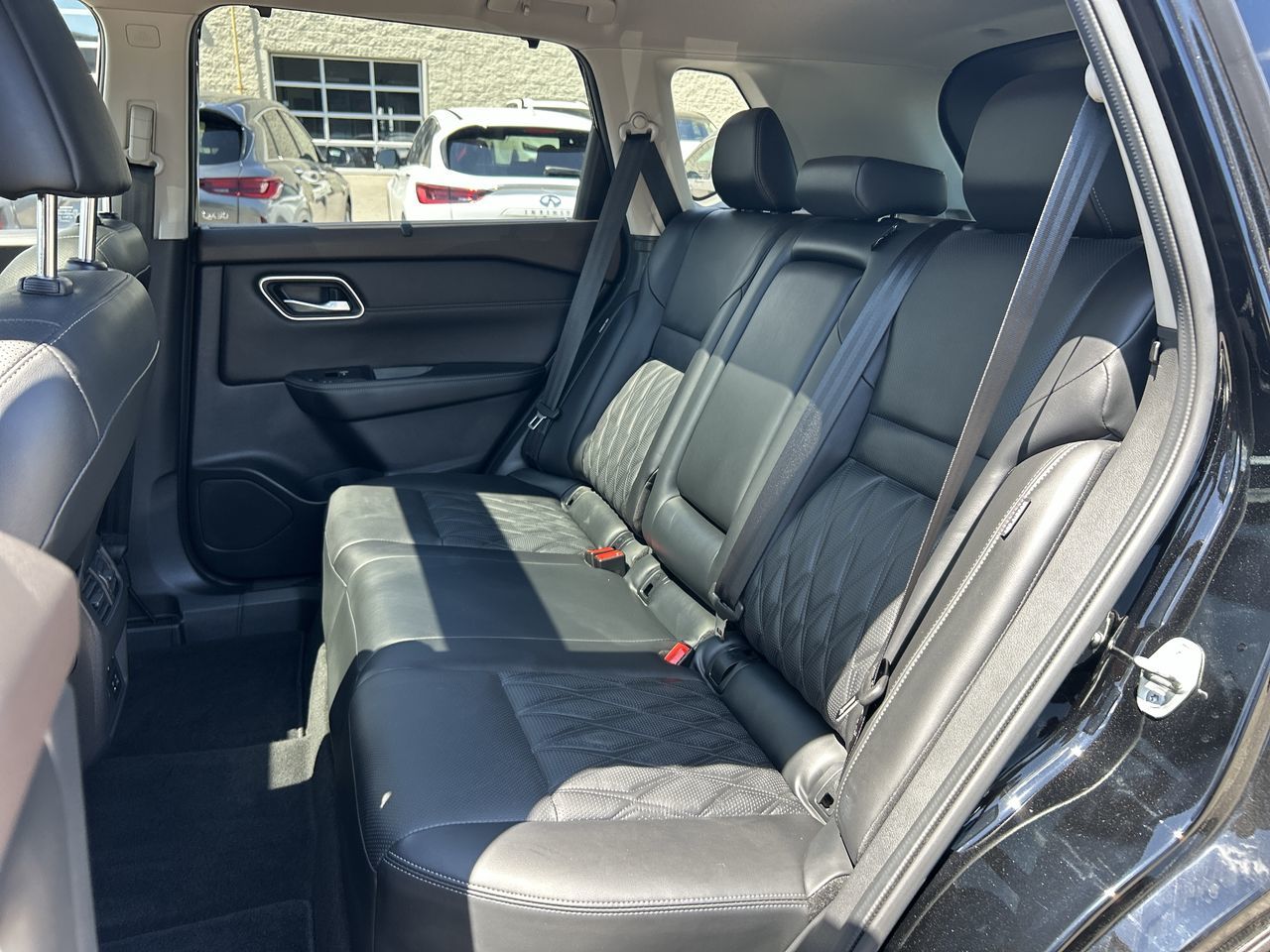 2022 Nissan Rogue in Mississauga, Ontario